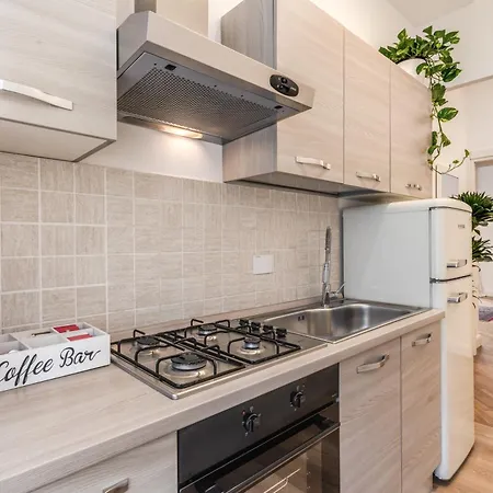 Deluxe Suite, Floor Stunning View! * Roma