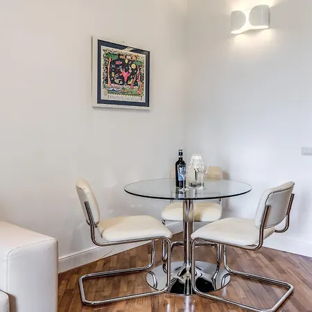 Deluxe Suite, Floor Stunning View! Appartamento